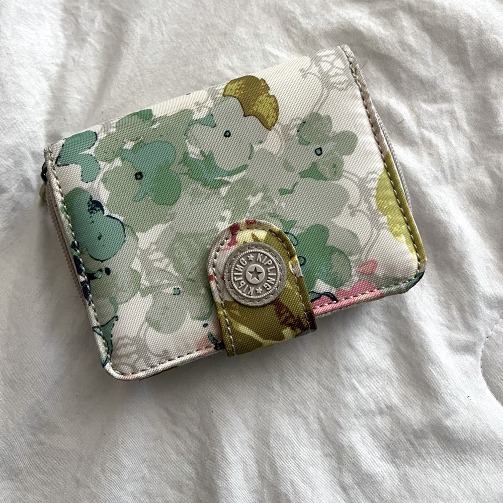 Kipling Wallet